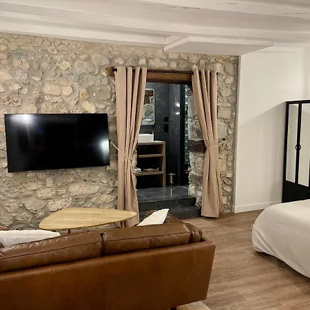 La Loge De Pierre Au Coeur De La Vieille D Daire